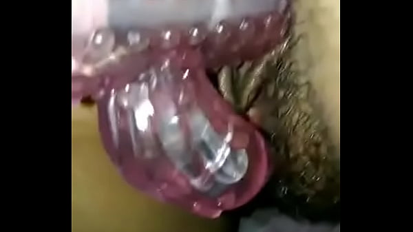 Meri colmek uses a dildo