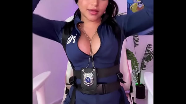 Stop right there, cover my tits with your semen