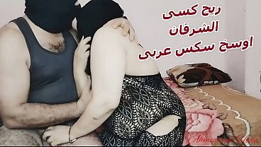 The dirtiest Egyptian sex: a veiled, curvy slut with her legs raised, her stud going down on her, pounding every hole in her body. Ugh, look at her dirty talk!