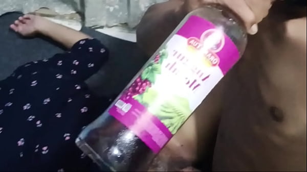 The pleasure of having my pussy licked until it's wet